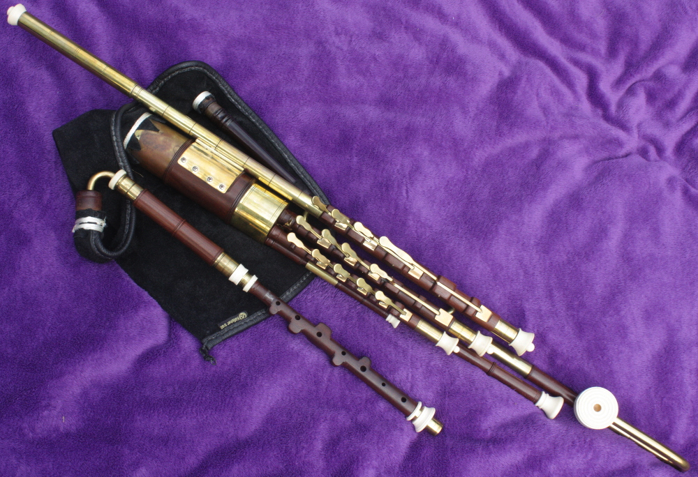 Loggerheads Gidgee Irish Uilleann Bagpipes 